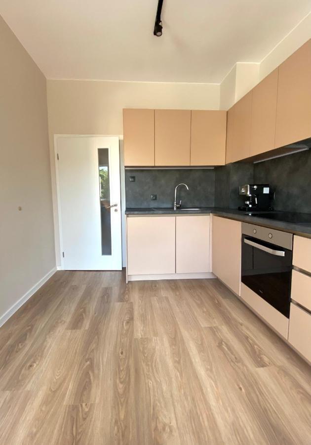 Top Centre Zara Apartment Стара-Заґора Екстер'єр фото