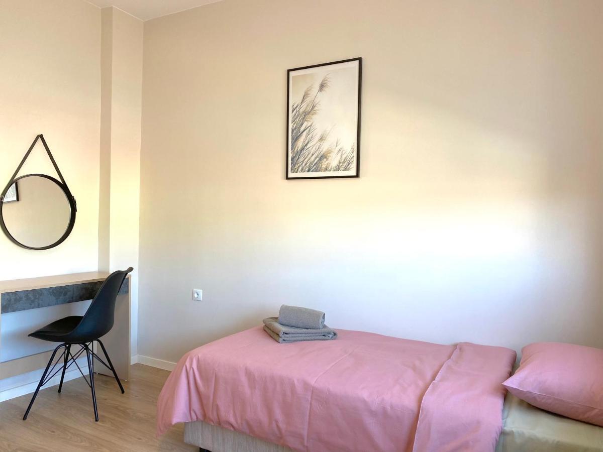 Top Centre Zara Apartment Стара-Заґора Екстер'єр фото