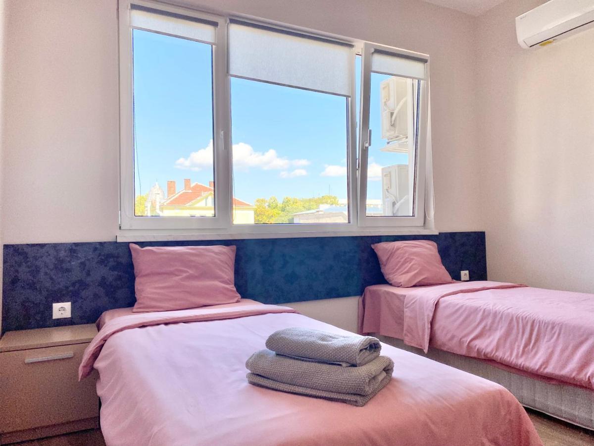Top Centre Zara Apartment Стара-Заґора Екстер'єр фото